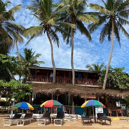 Lucky Sea Beach Hotel Tangalle Exterior foto